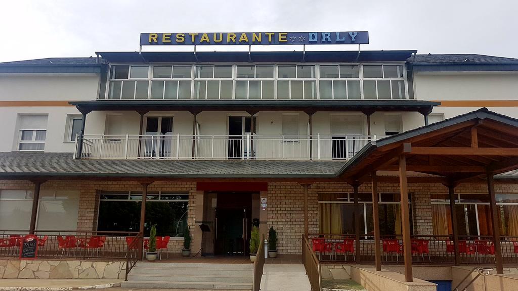 Hostal Orly Camponaraya Εξωτερικό φωτογραφία