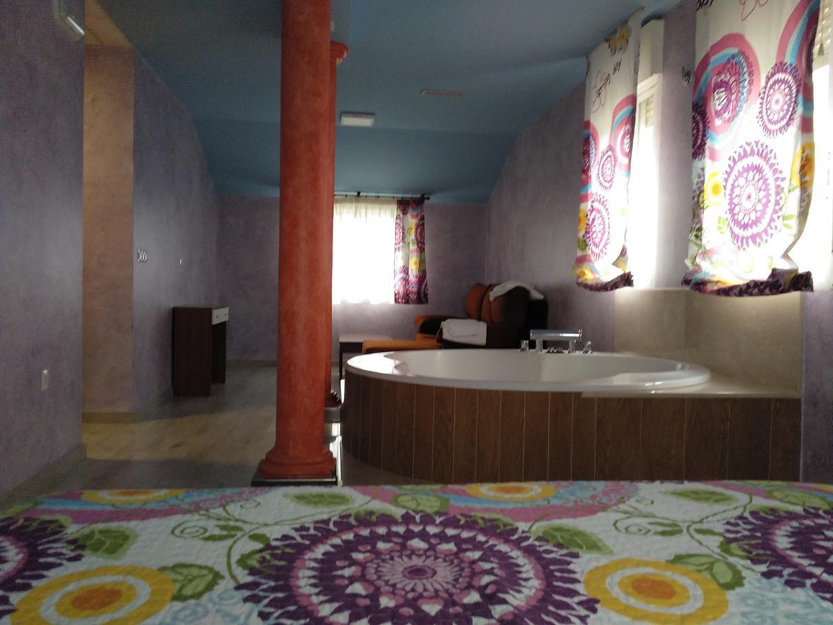 Hostal Orly Camponaraya Εξωτερικό φωτογραφία