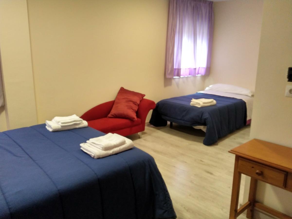 Hostal Orly Camponaraya Εξωτερικό φωτογραφία